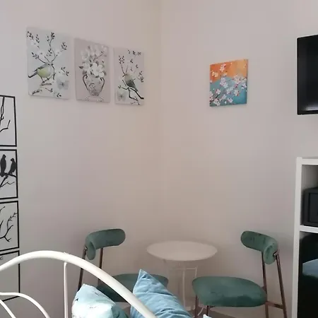 Lula Bed & Breakfast