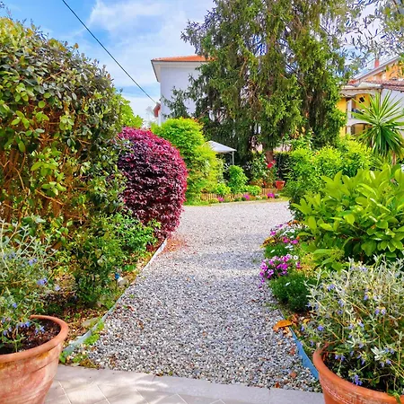 Lula Bed & Breakfast Lucca