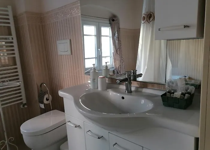 Lula Bed & Breakfast 3*