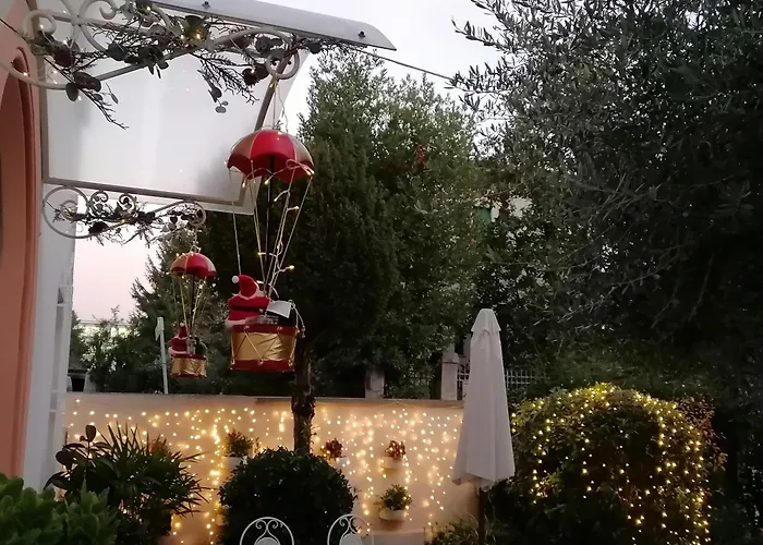 Bed & Breakfast Lula 3*